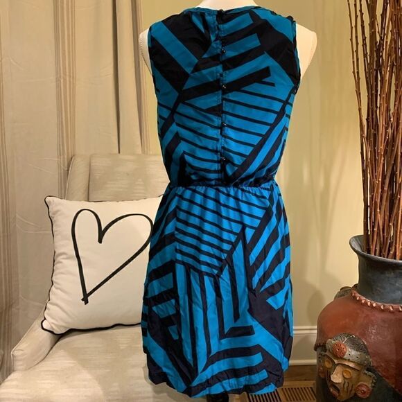 Dina be 100% silk dress 💙 - Picture 3 of 6